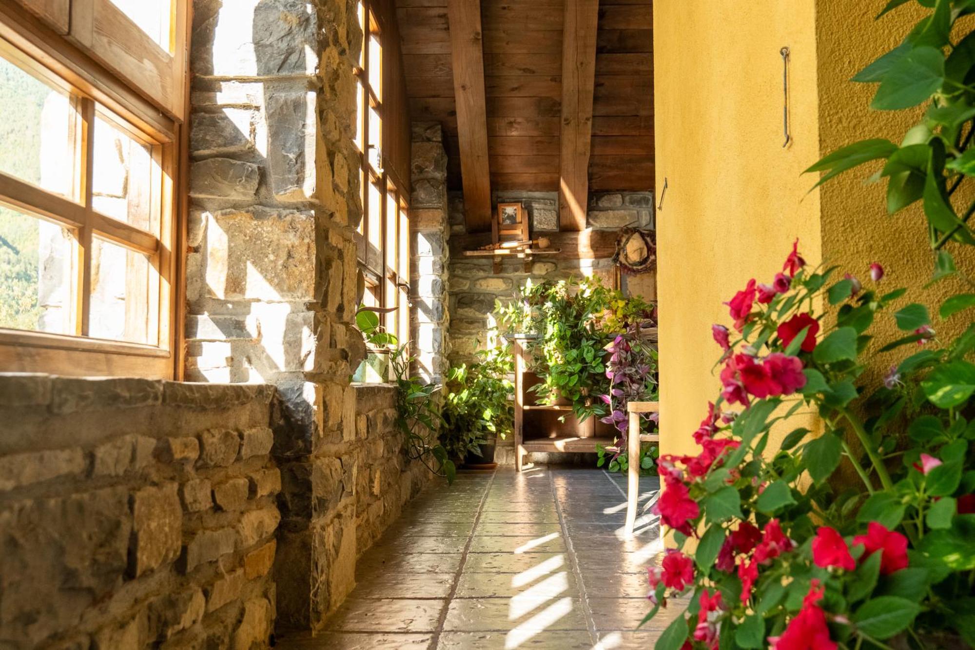 Villa Casa Maria Berna Sarvisé Exterior foto